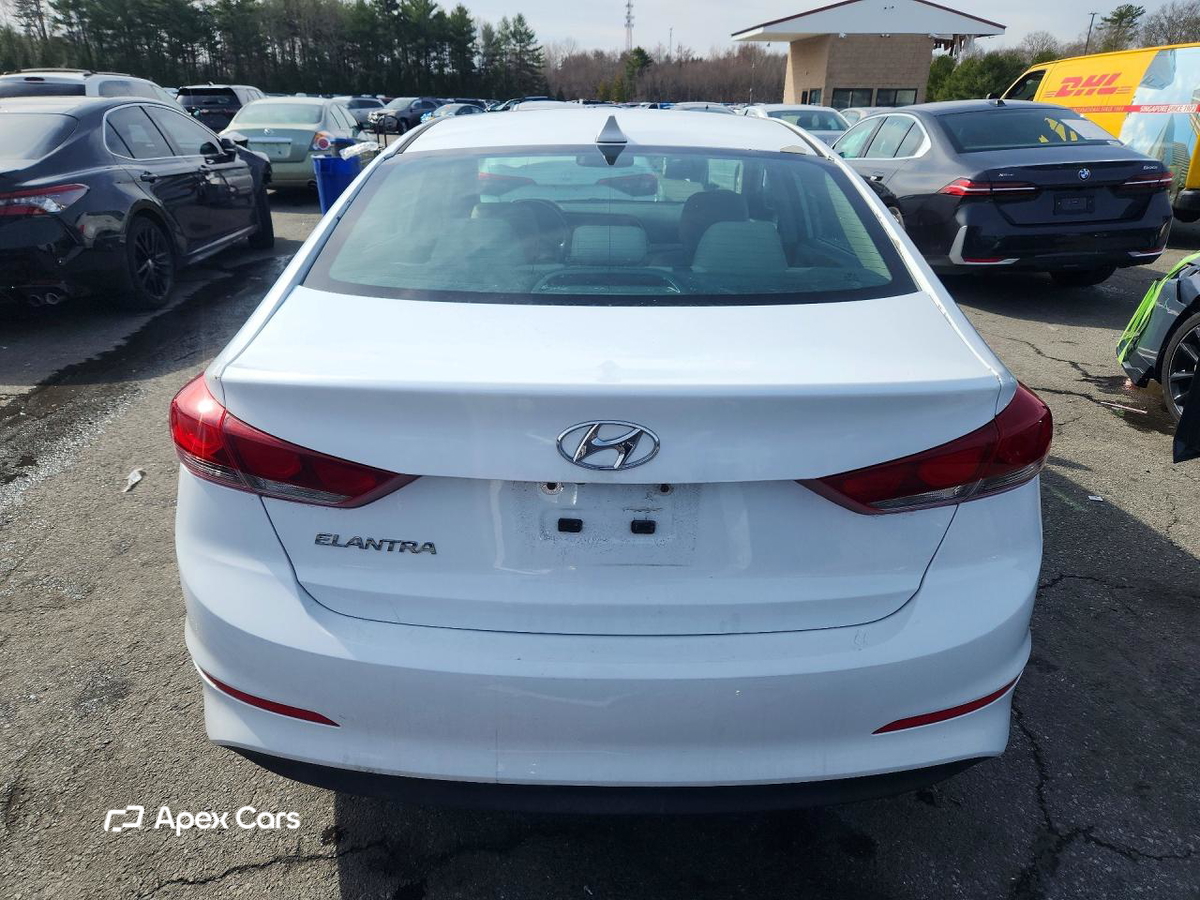 Hyundai Elantra 2017