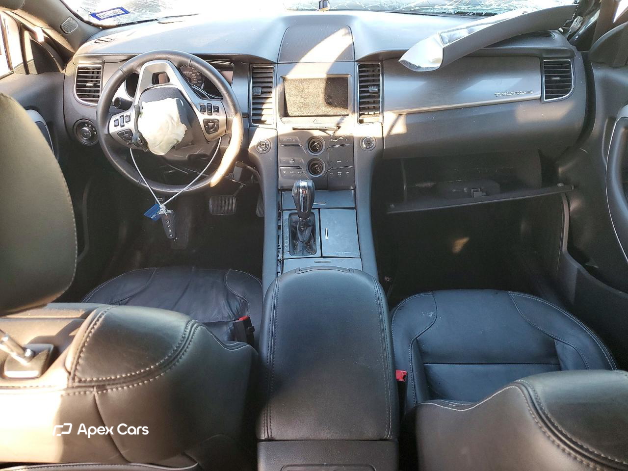 Ford Taurus 2016
