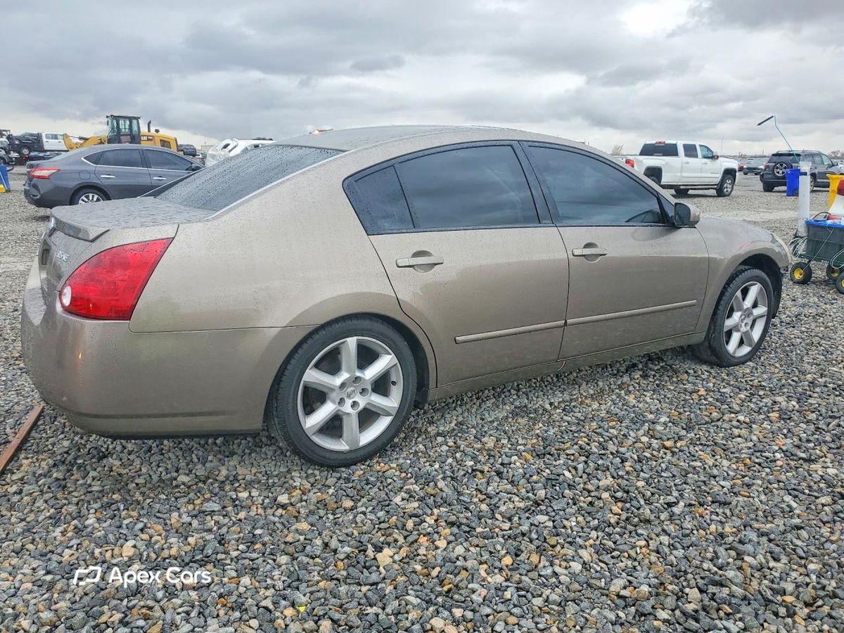 Nissan Maxima 2004