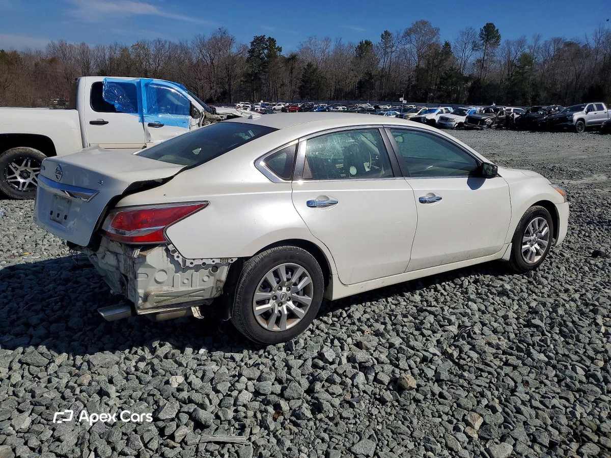 Nissan Altima 2015