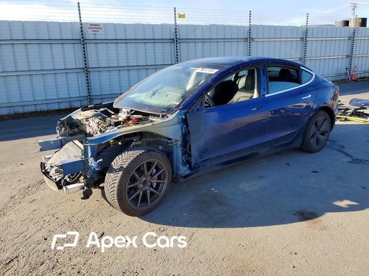 Tesla Model 3 2020 - Image 1 of 14