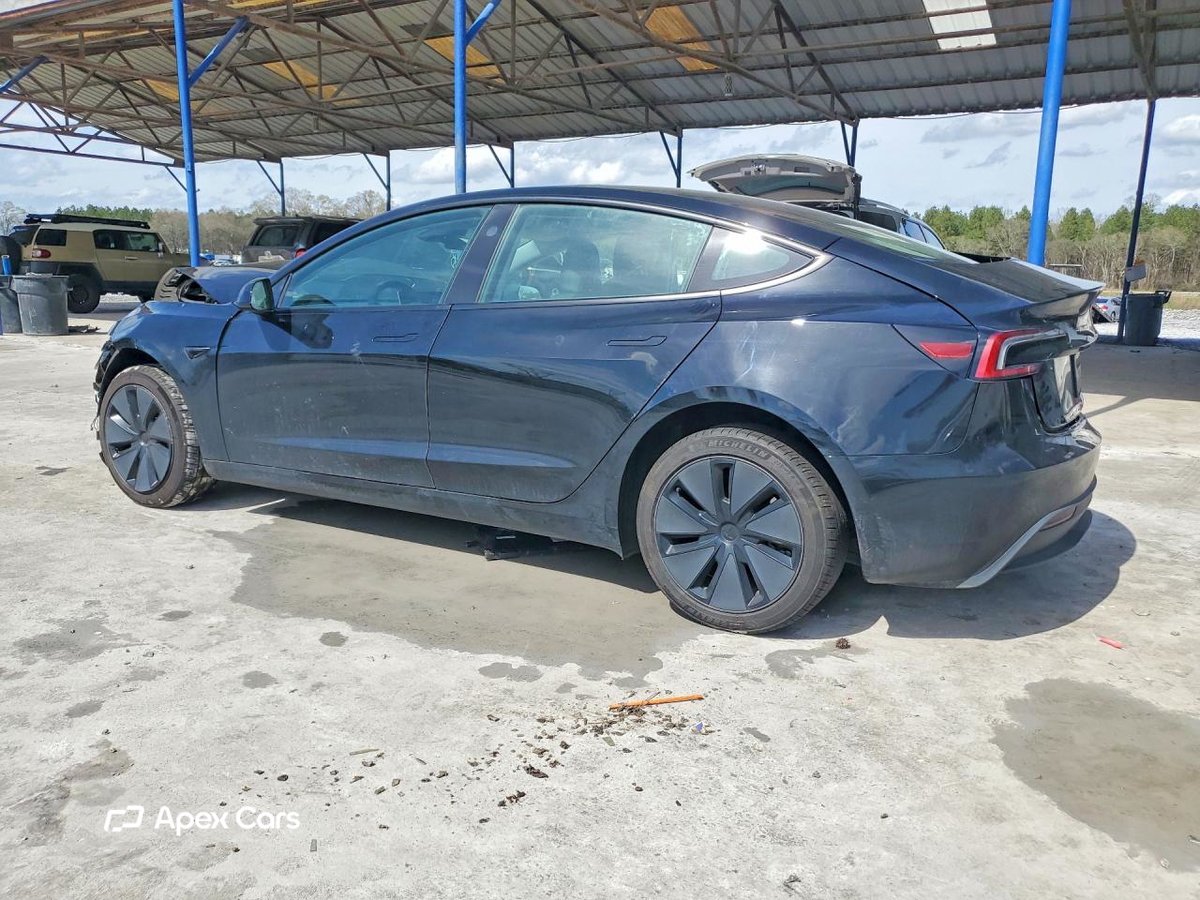 Tesla Model 3 2025