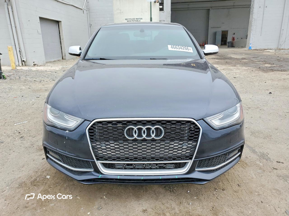 Audi RS4 2016