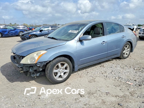 Nissan Altima 2010 - Image 1 of 12