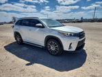 Toyota Highlander 2017