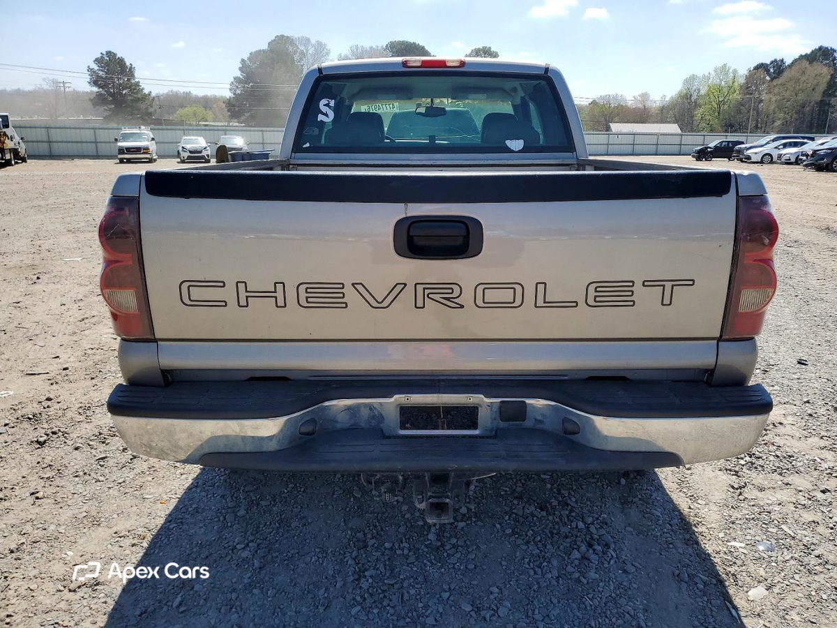 Chevrolet Silverado 2003
