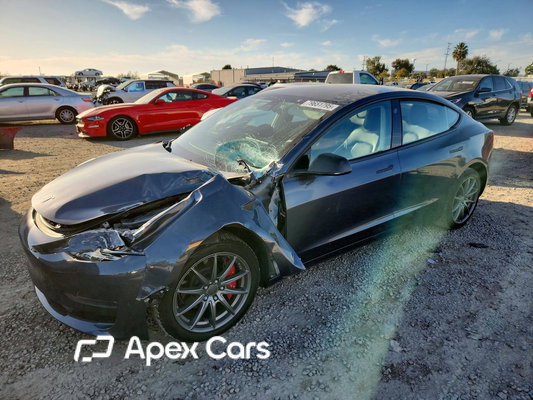 Tesla Model 3 2018 - Image 1 of 12