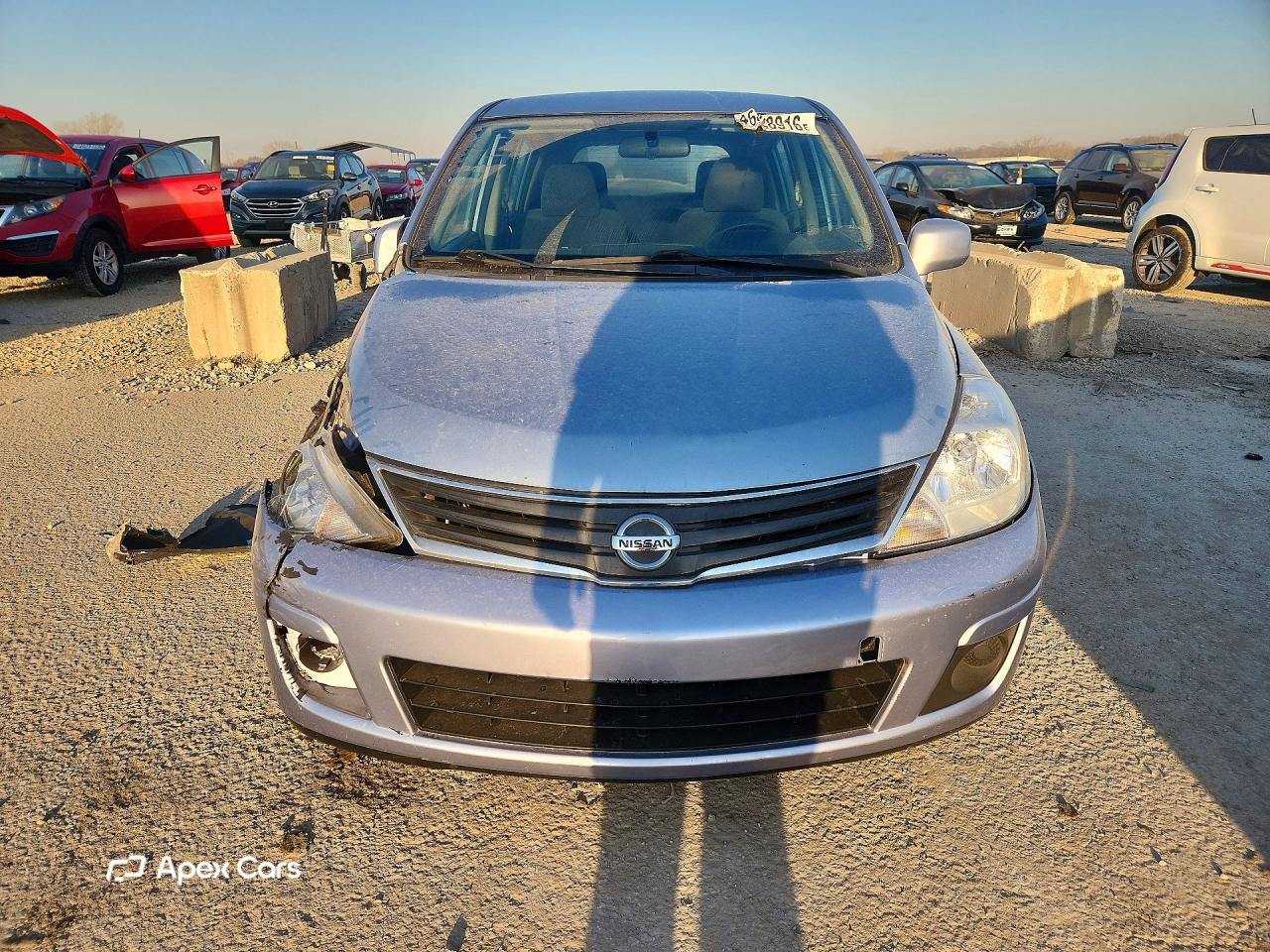 Nissan Versa 2011