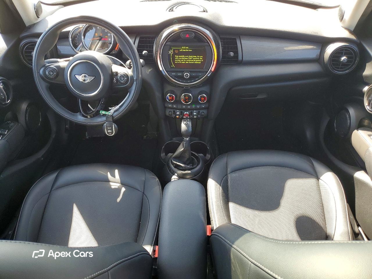 MINI Cooper 2018