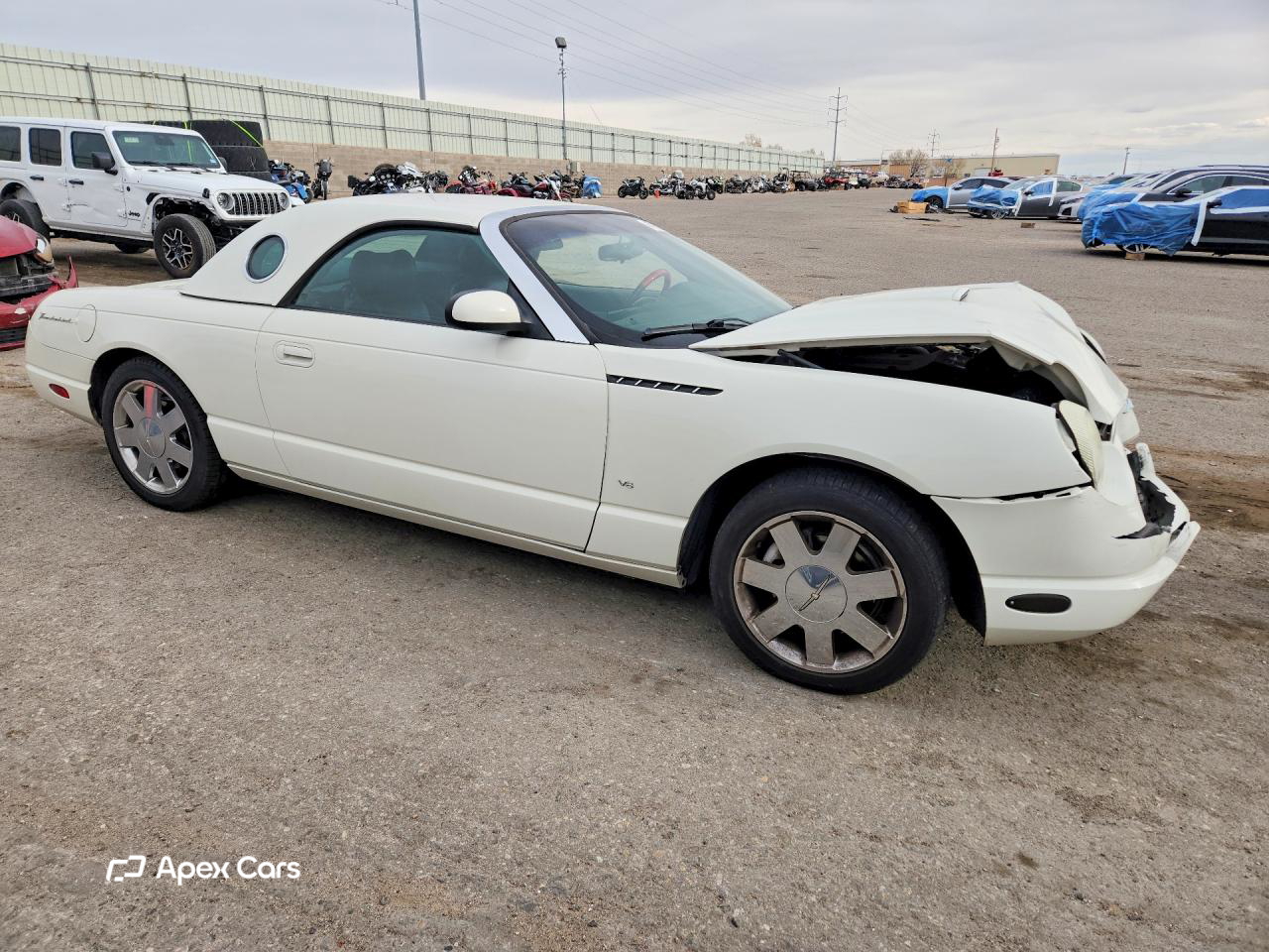 Ford Thunderbird 2003