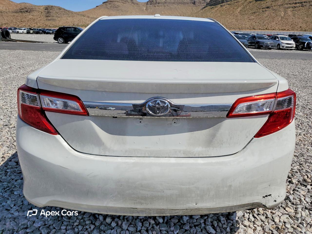 Toyota Camry 2012