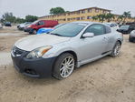 Nissan Altima 2010