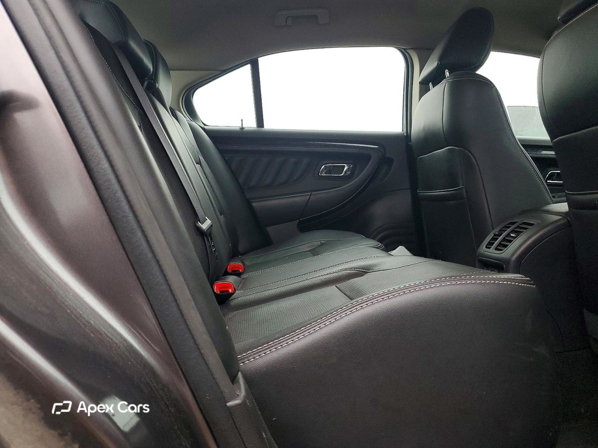 Ford Taurus 2012