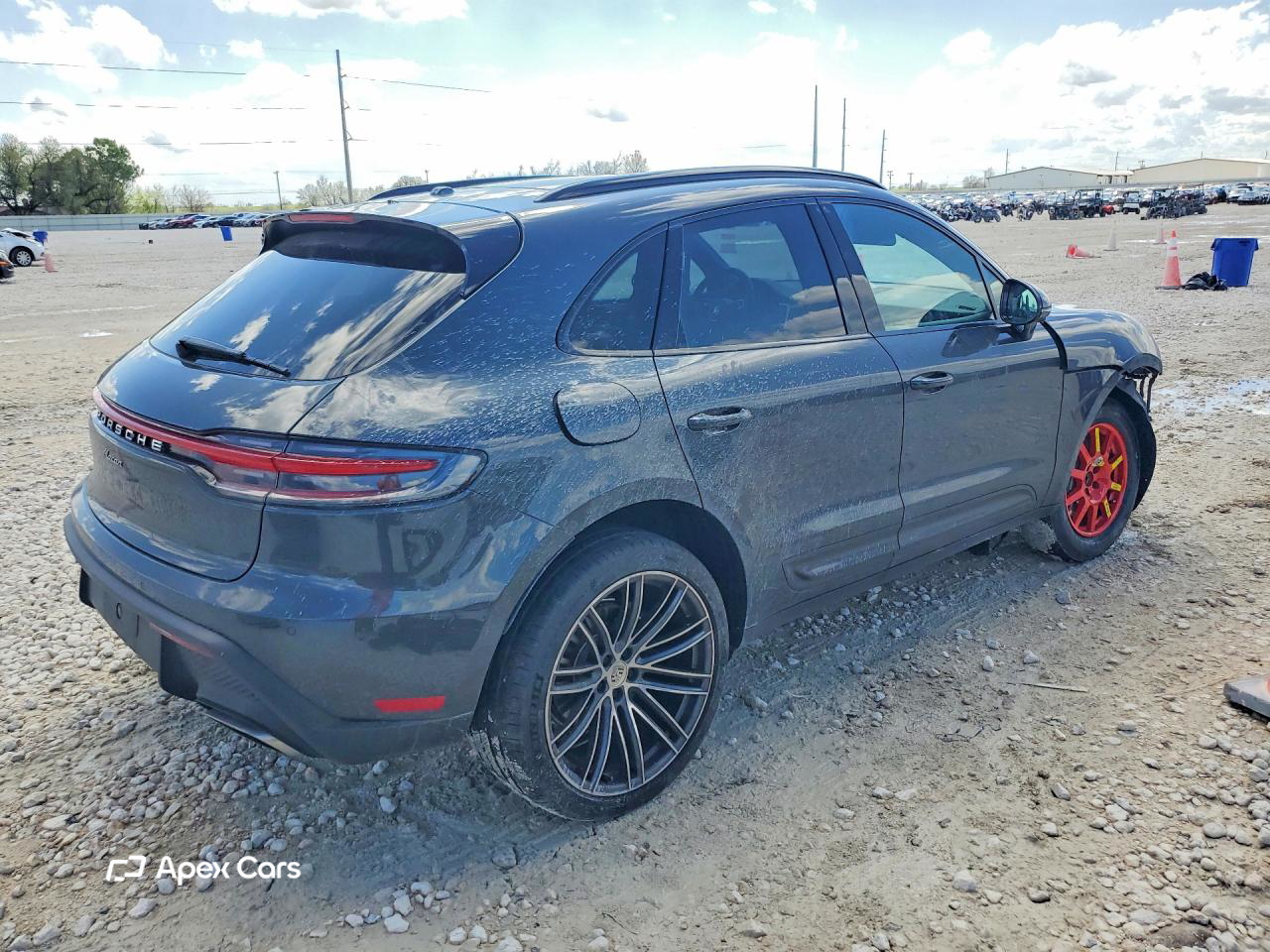 Porsche Macan 2025