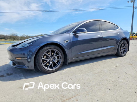 Tesla Model 3 2019 - Image 1 of 12