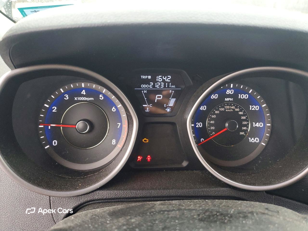 Hyundai Elantra 2012