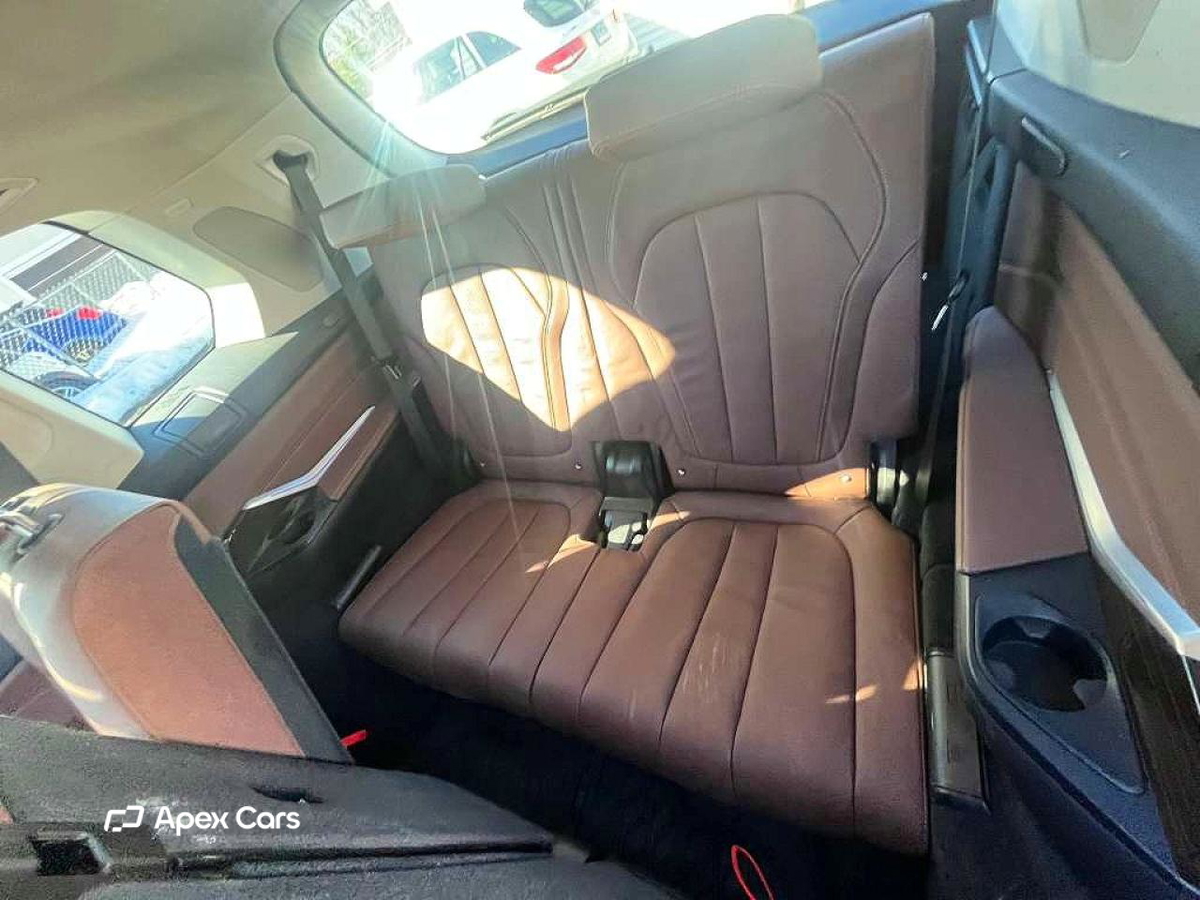 BMW X7 2020