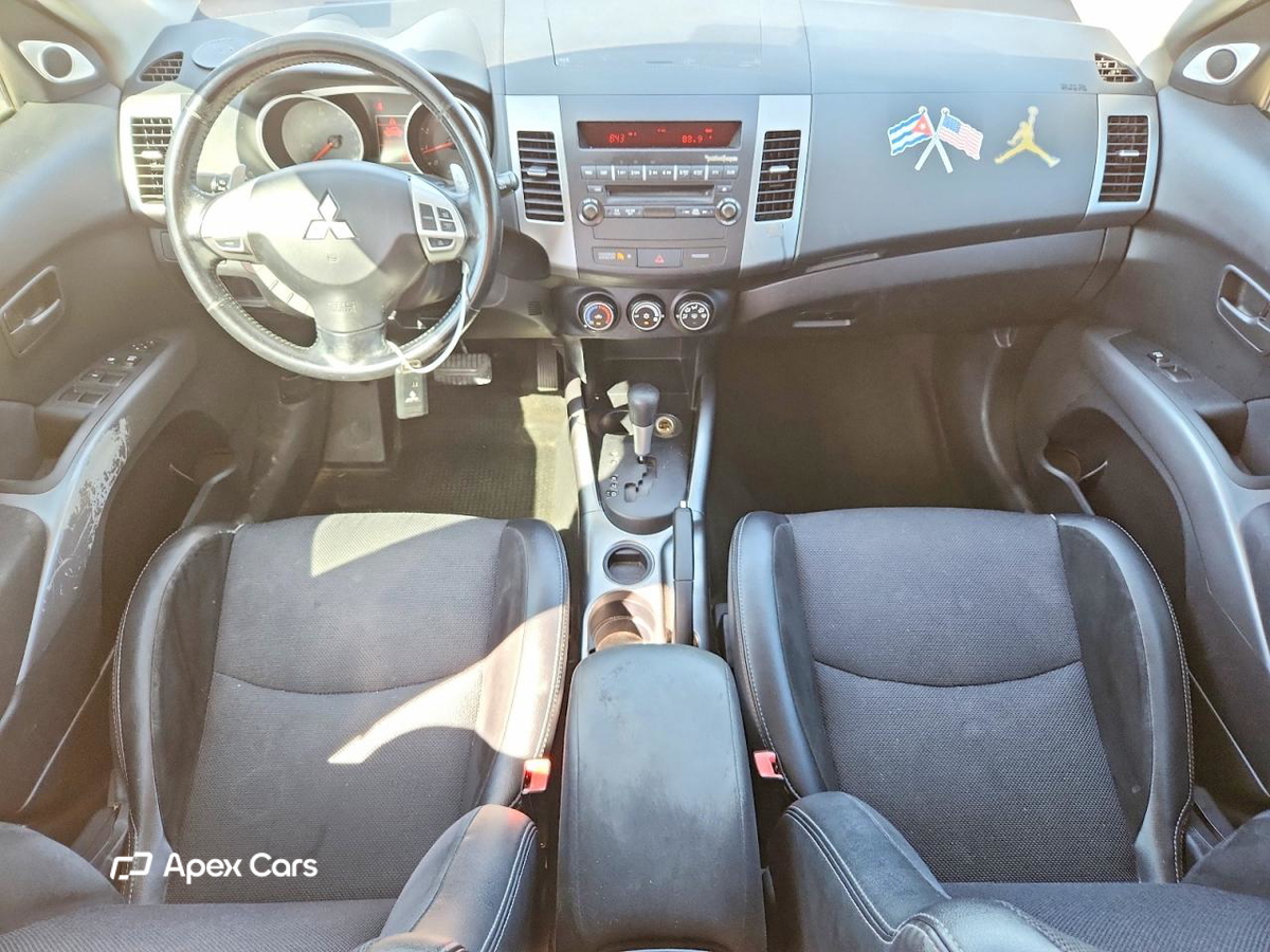 Mitsubishi Outlander 2008