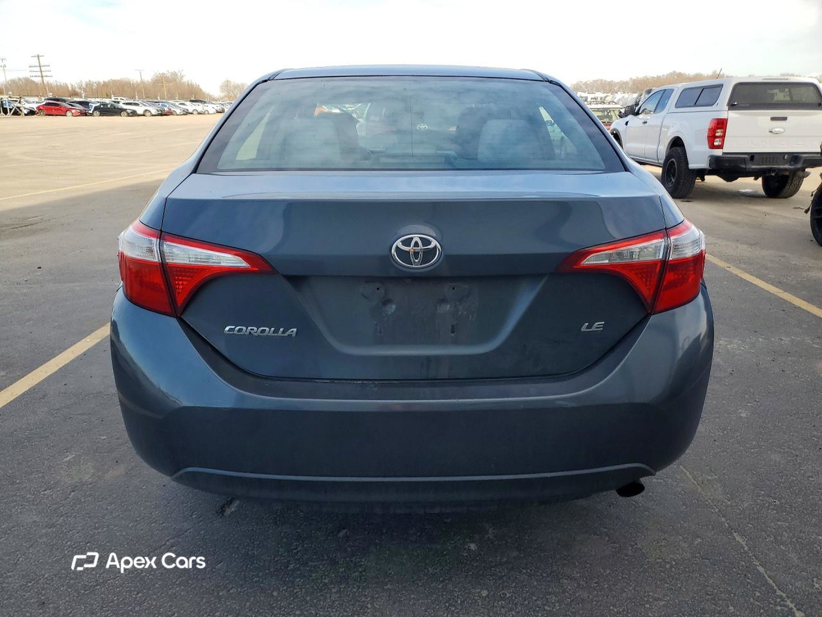 Toyota Corolla 2015