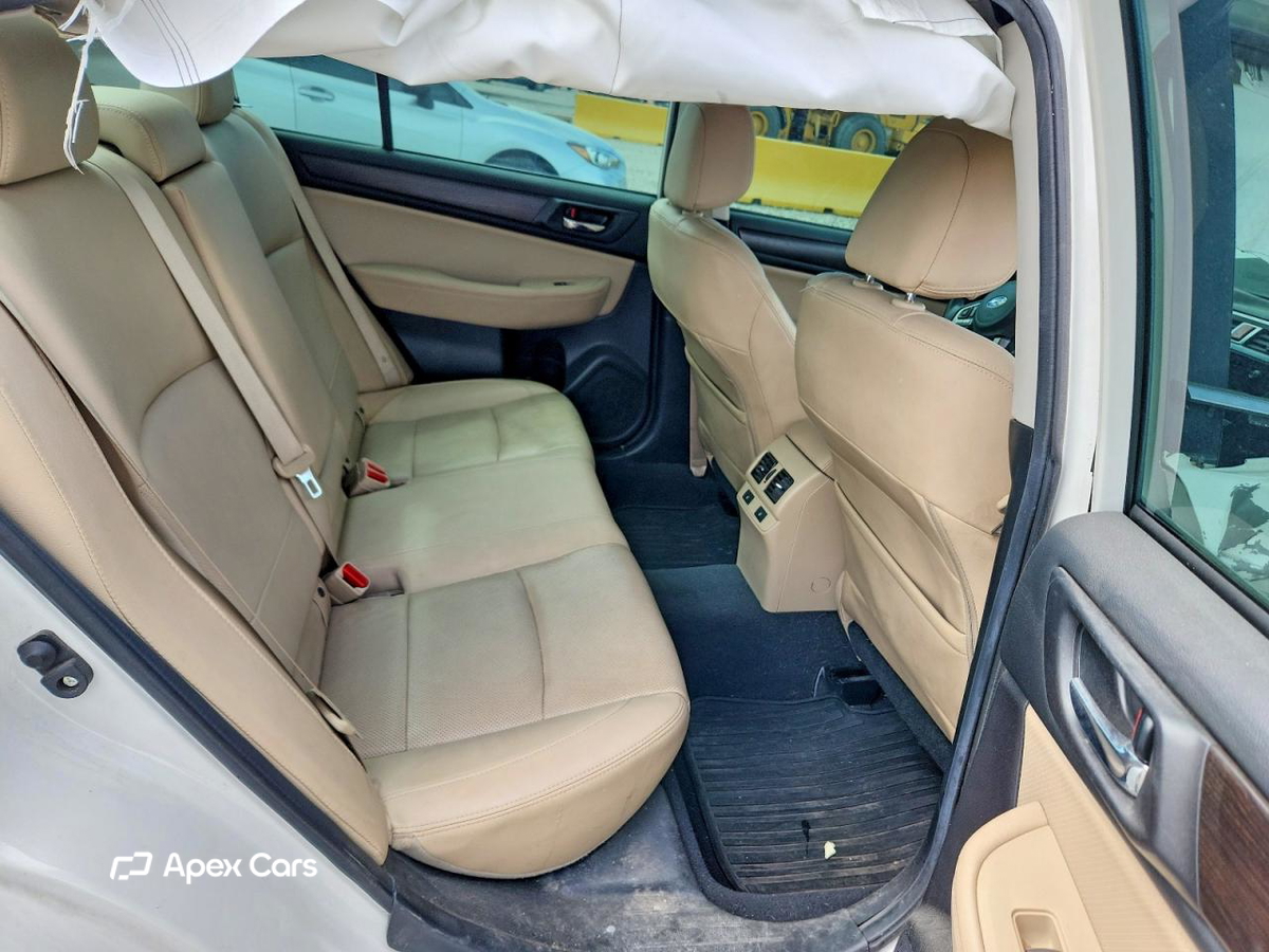 Subaru Legacy 2016