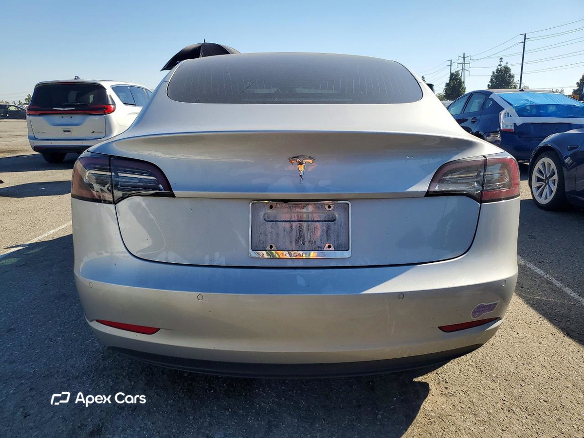 Tesla Model 3 2018