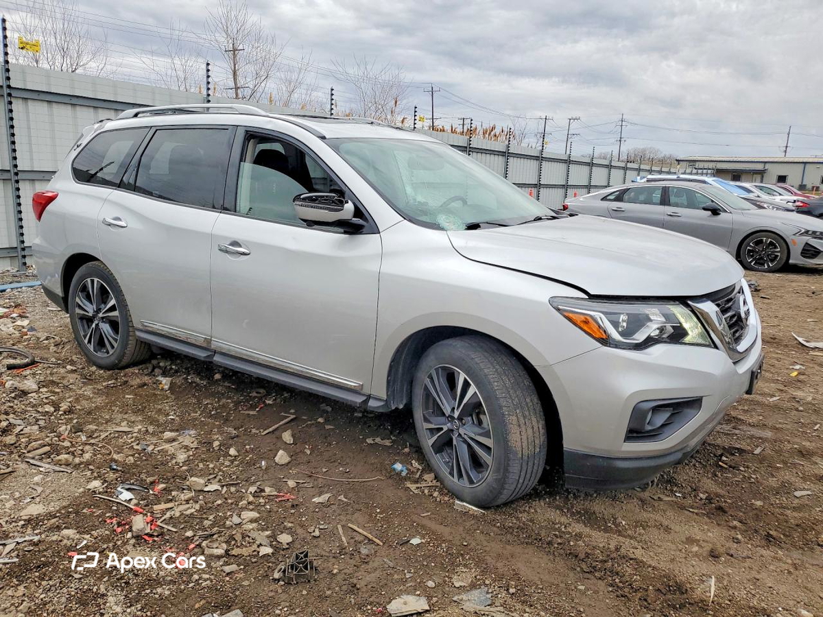 Nissan Pathfinder 2019