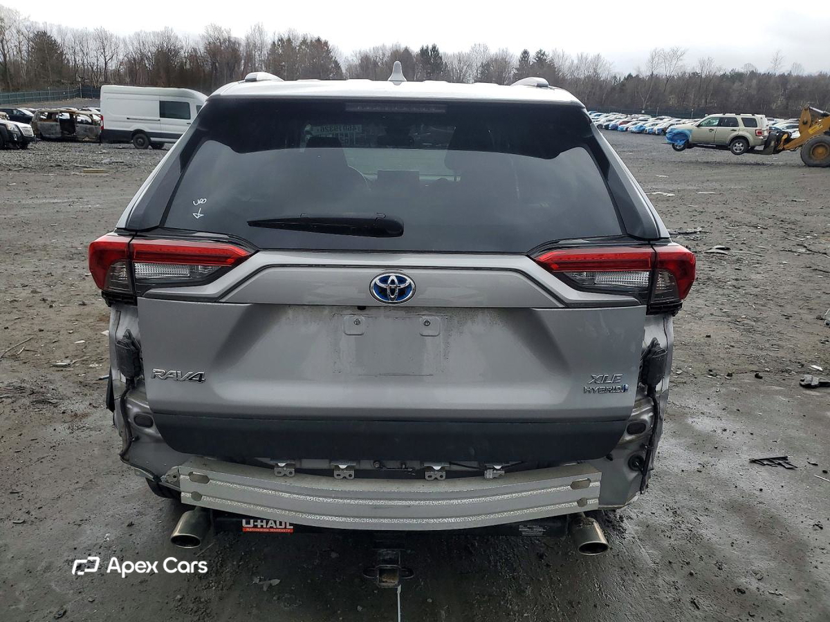 Toyota RAV 4 2021