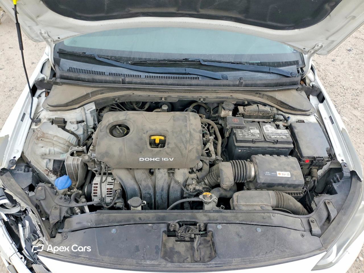 Hyundai Elantra 2018