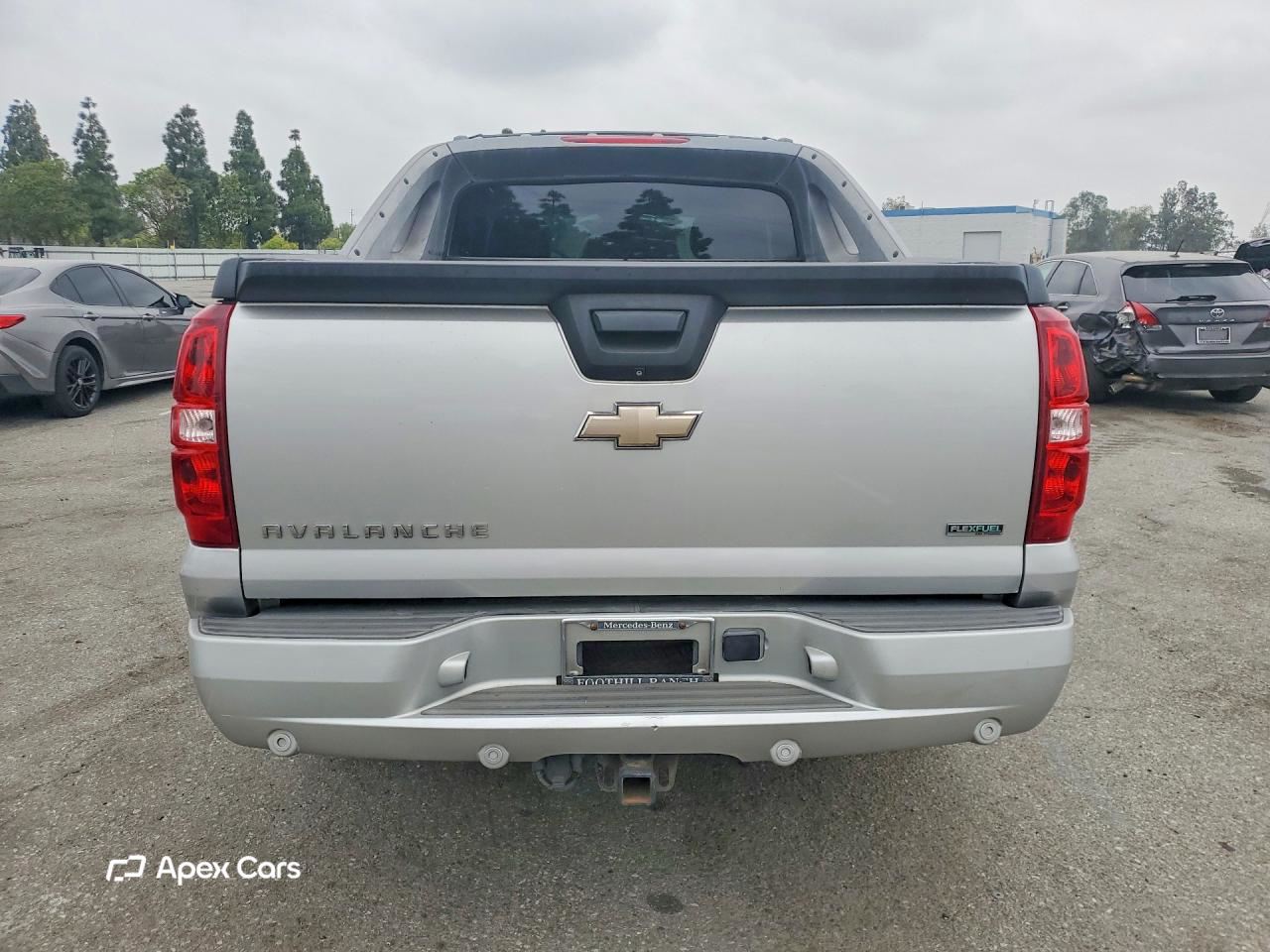Chevrolet Avalanche 2011