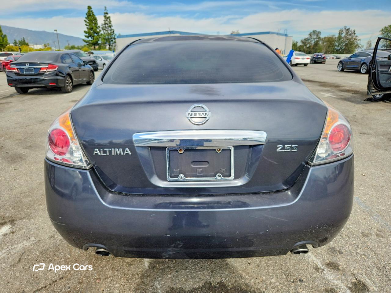 Nissan Altima 2012