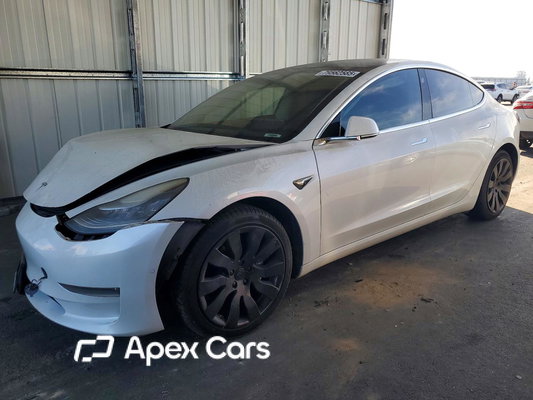 Tesla Model 3 2020 - Image 1 of 12