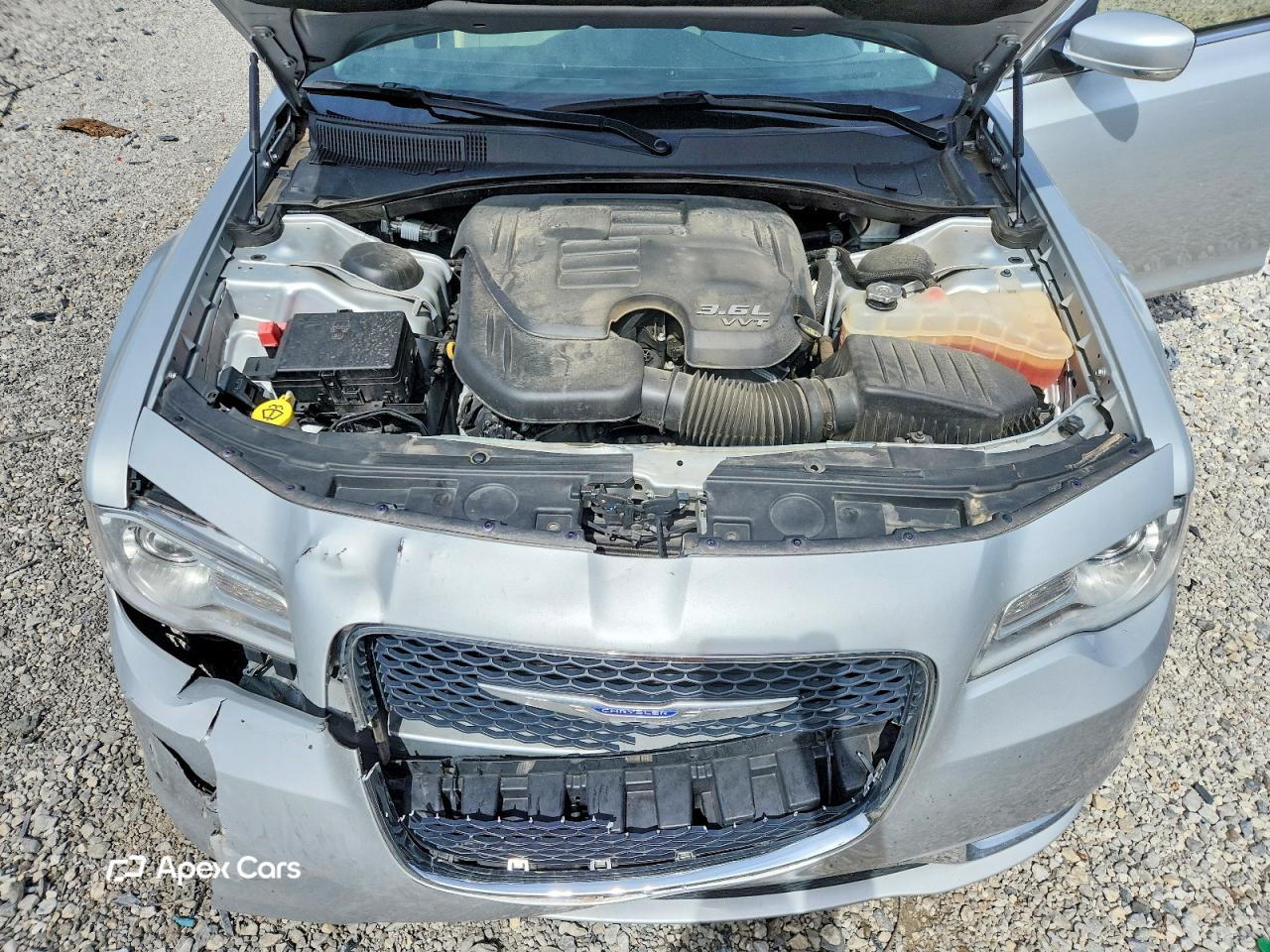 Chrysler 300 2021