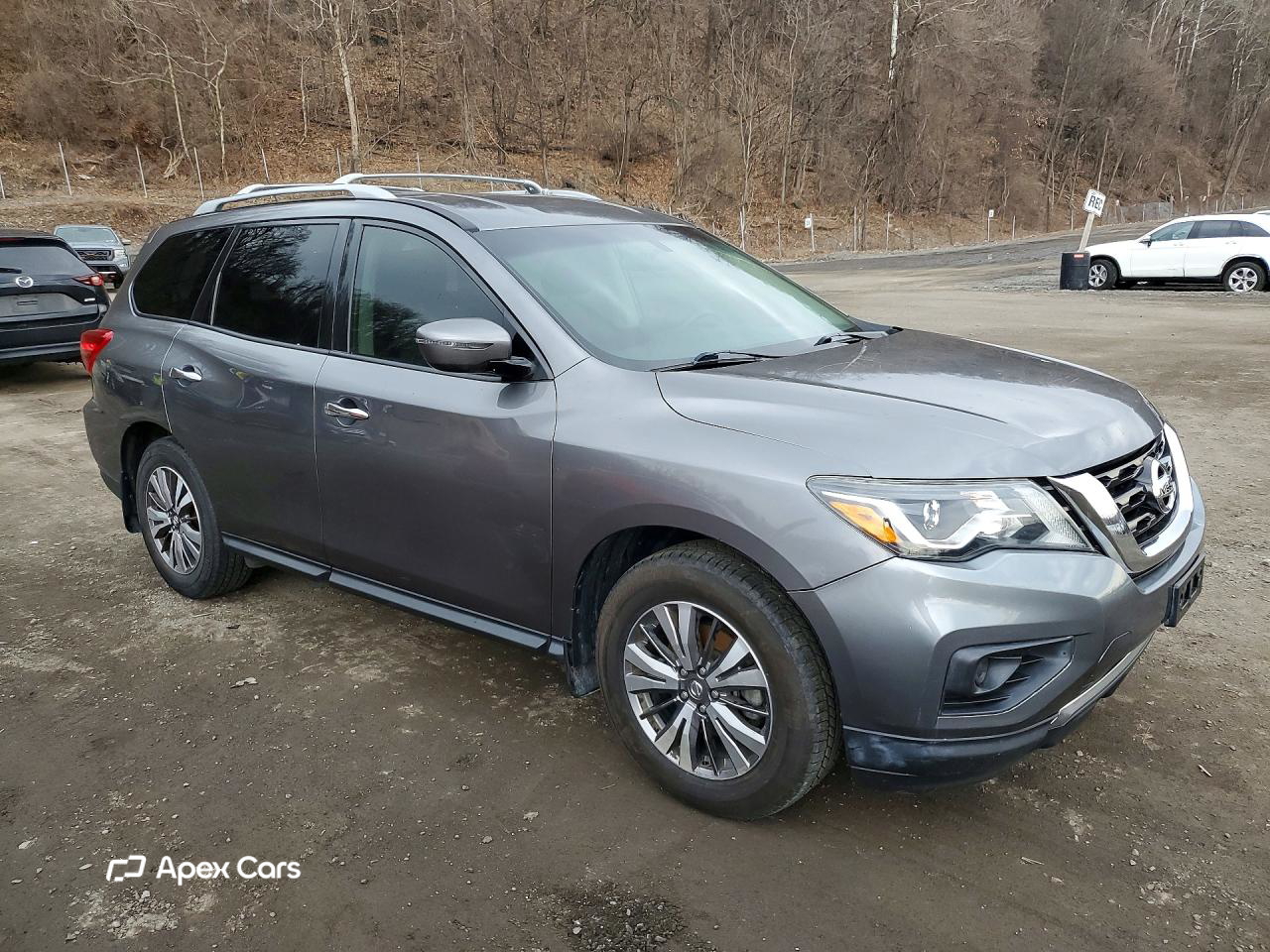 Nissan Pathfinder 2018