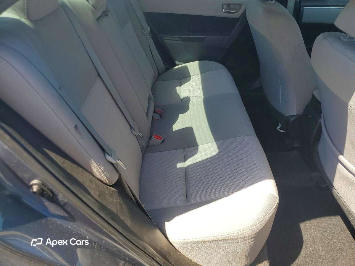 Toyota Corolla 2015
