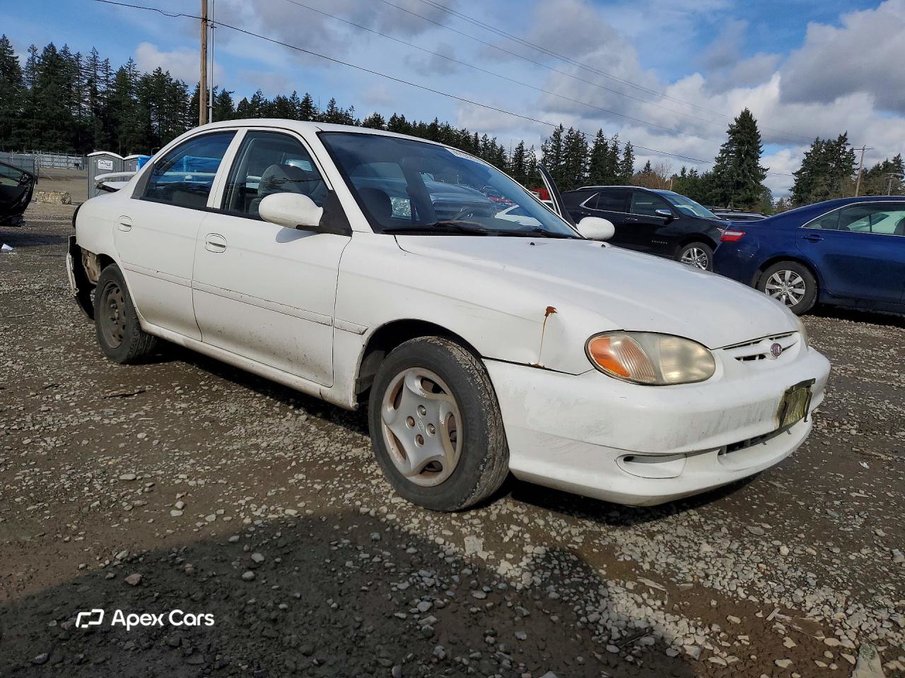 Kia Sephia 2001