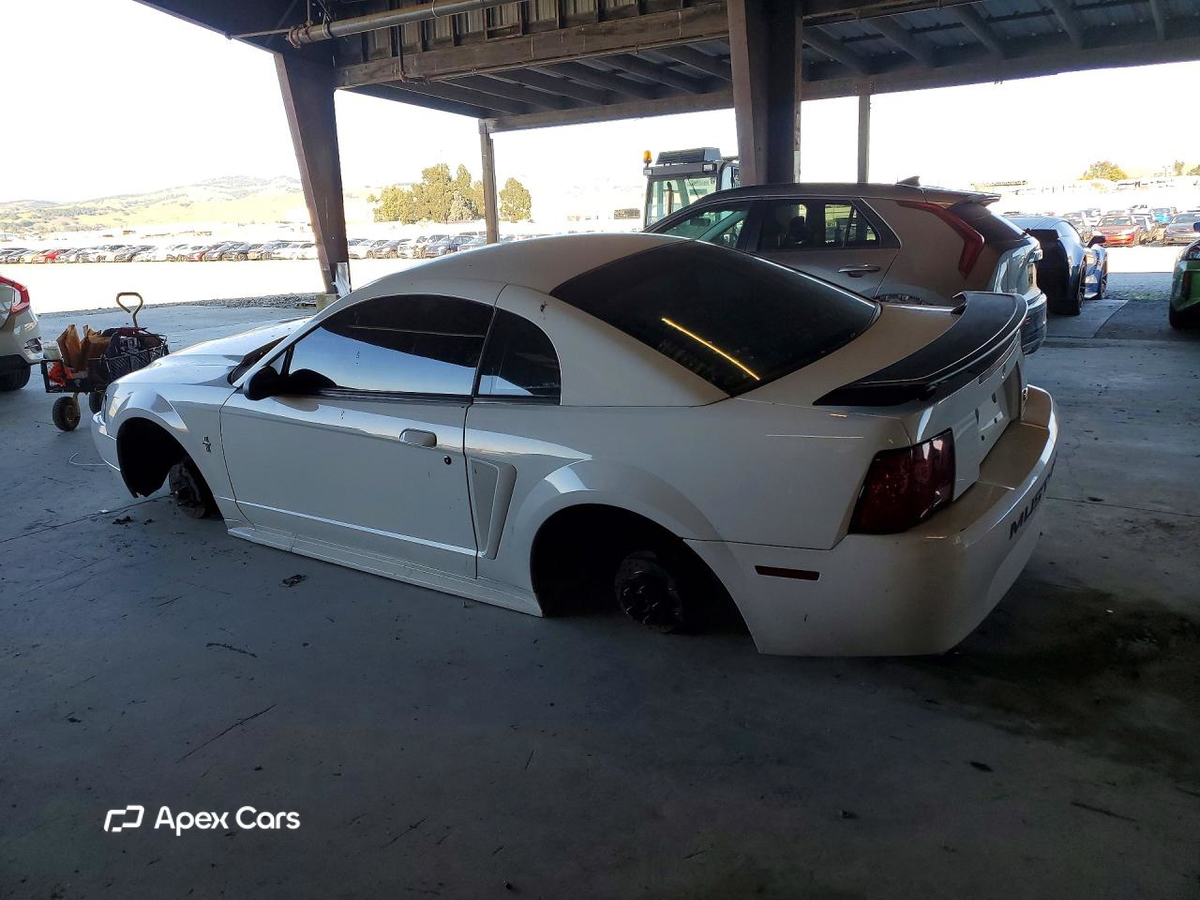 Ford Mustang 2003