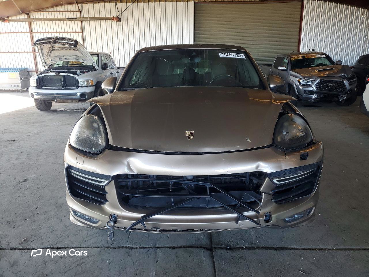 Porsche Cayenne 2016