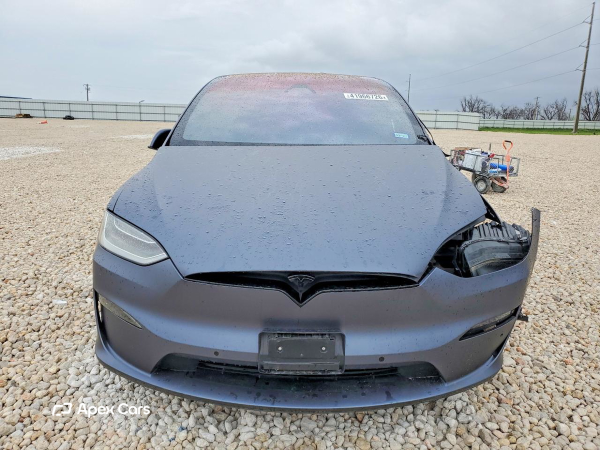 Tesla Model X 2022