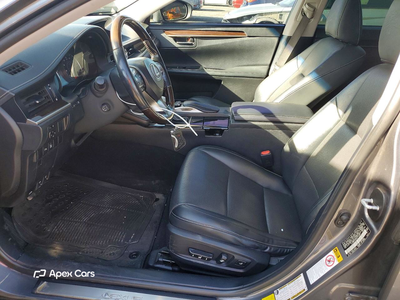 Lexus ES 2016