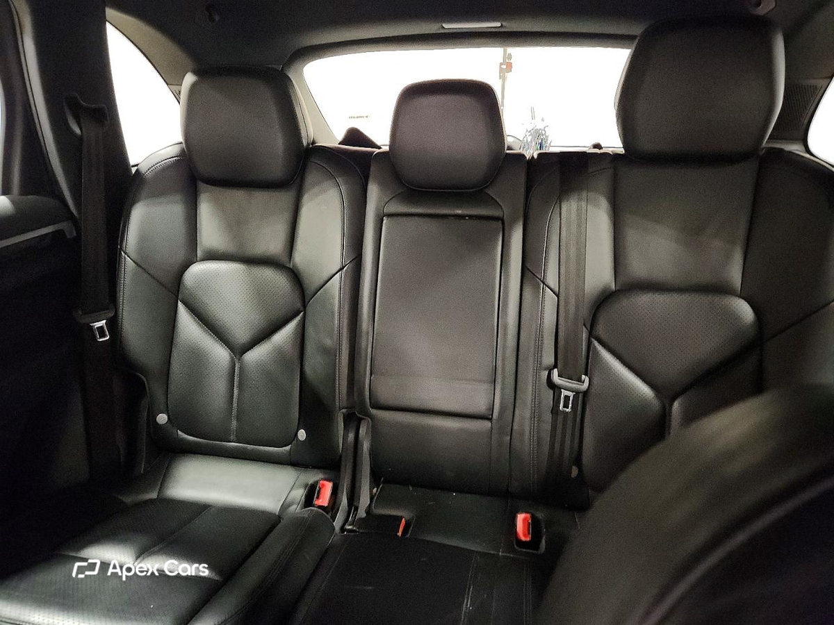 Porsche Cayenne 2012