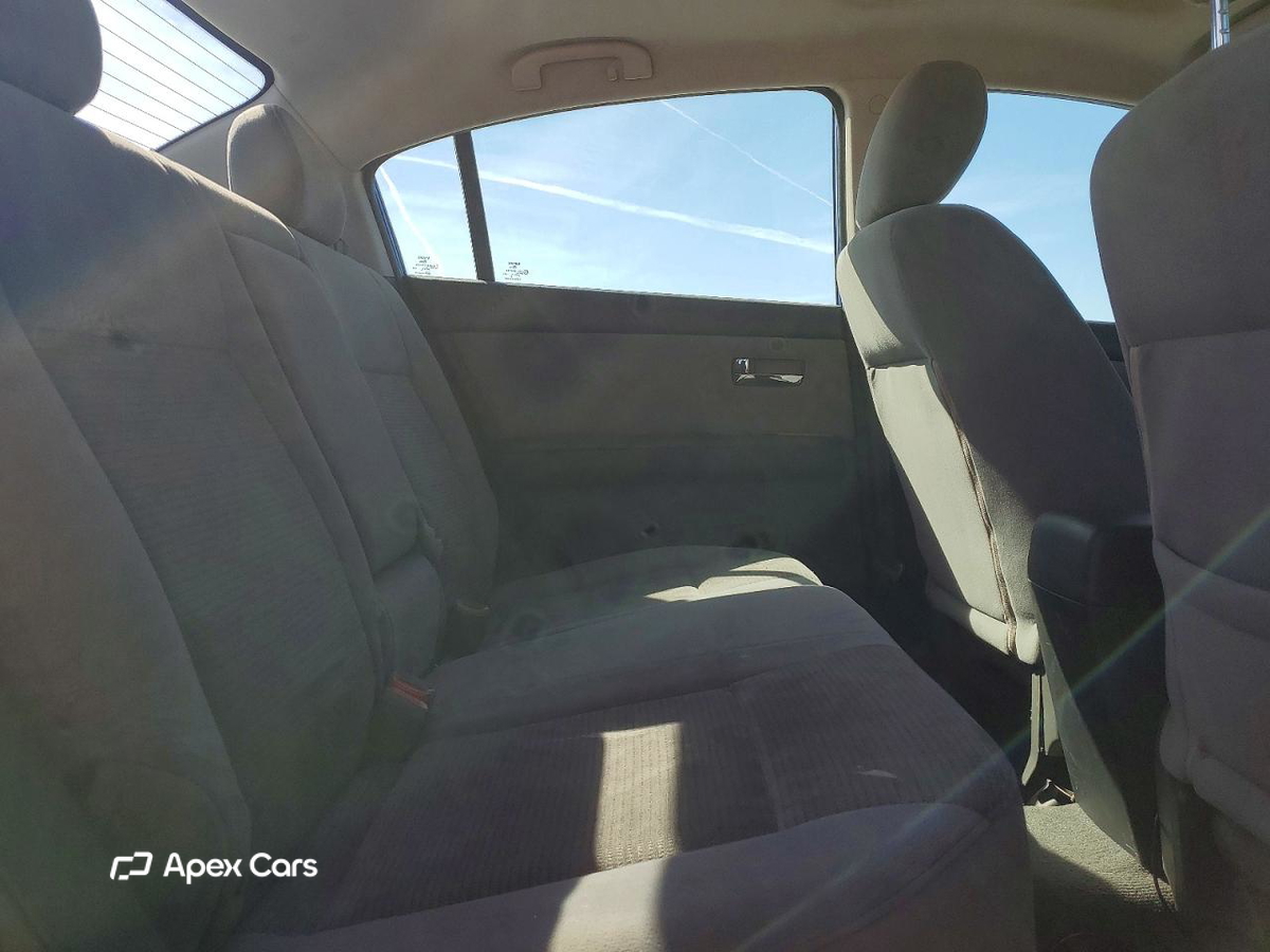 Nissan Sentra 2012
