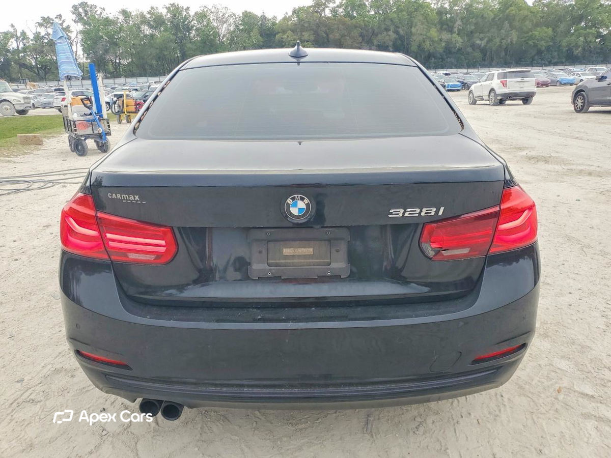 BMW Series 3 2016