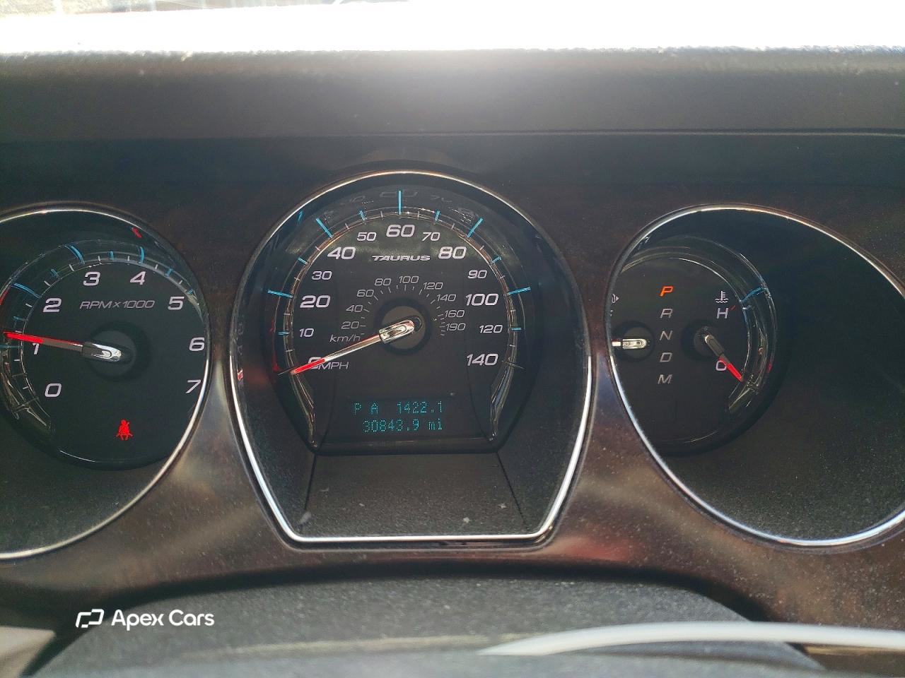 Ford Taurus 2012