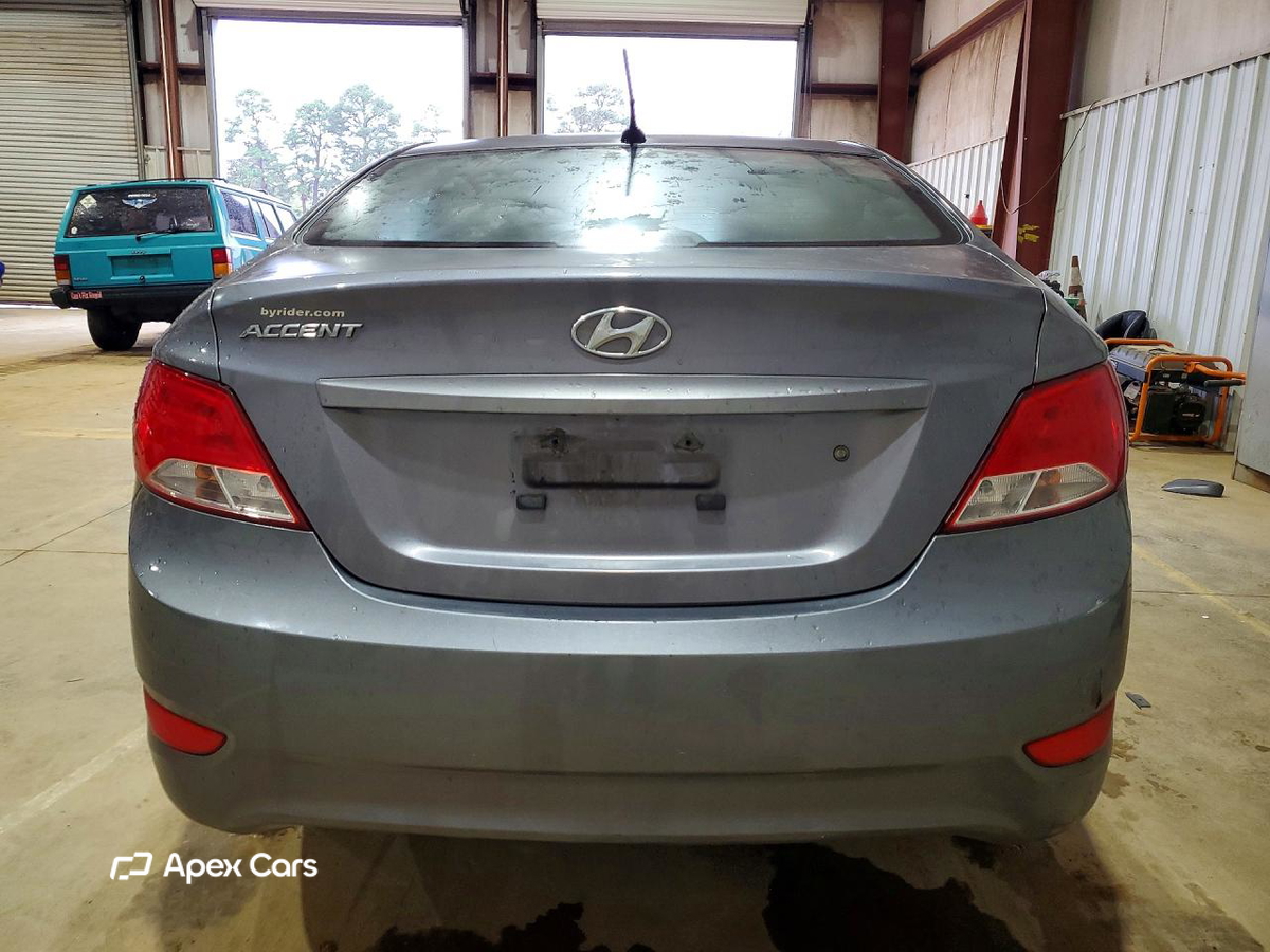 Hyundai Accent 2015