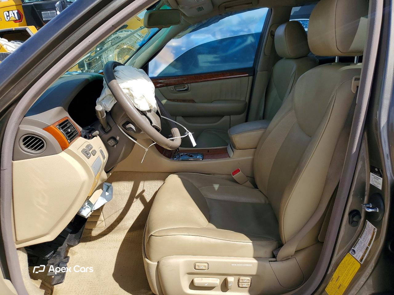 Lexus LS 2004