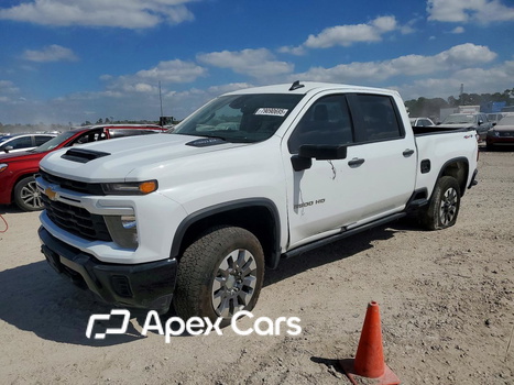 Chevrolet Silverado 2025 - Image 1 of 12