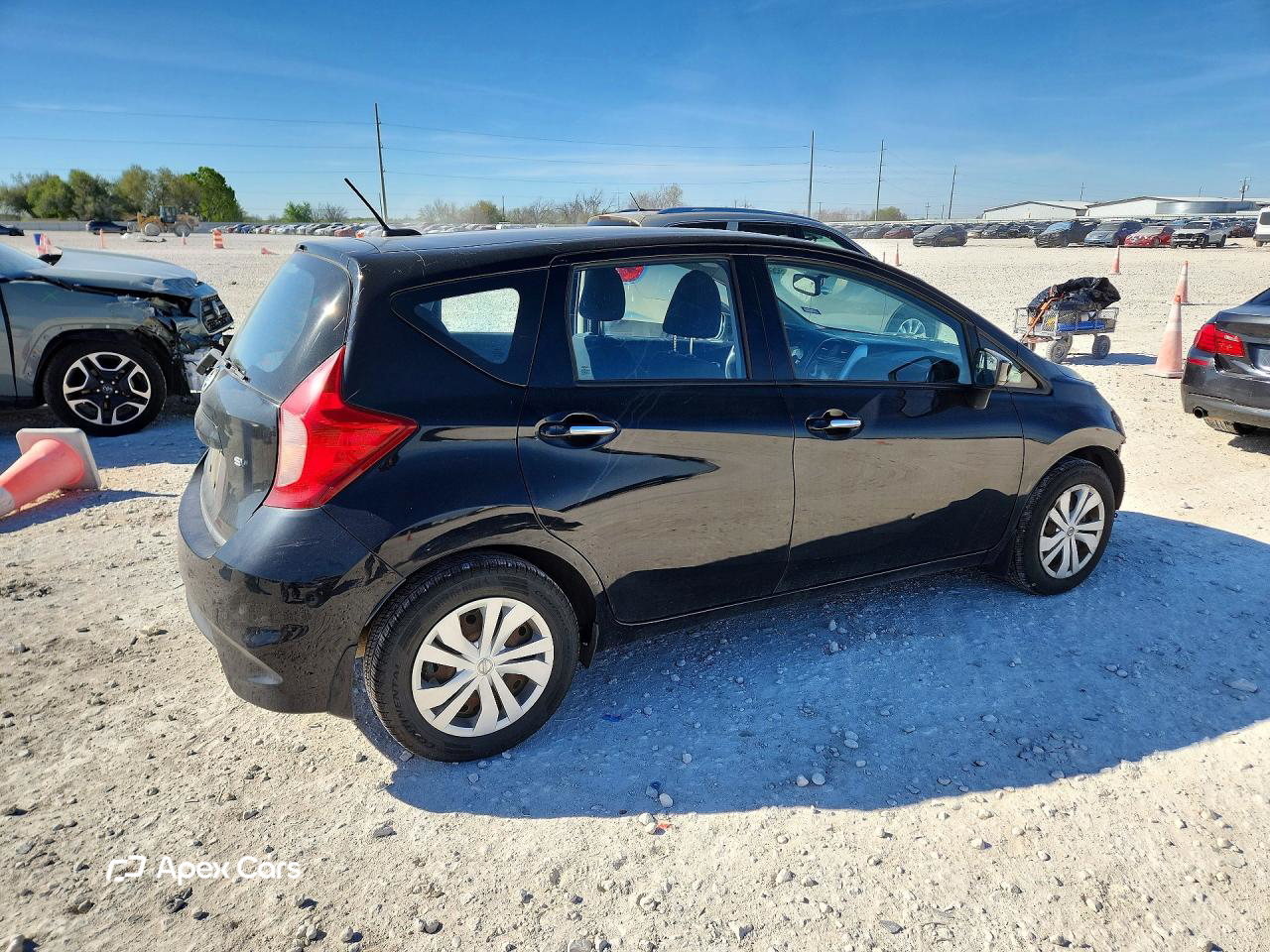 Nissan Versa 2017