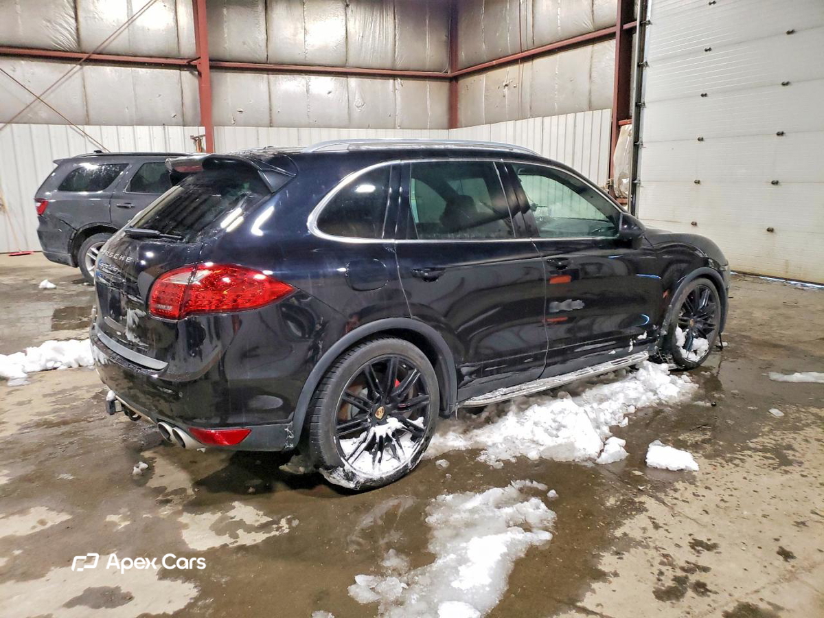 Porsche Cayenne 2012