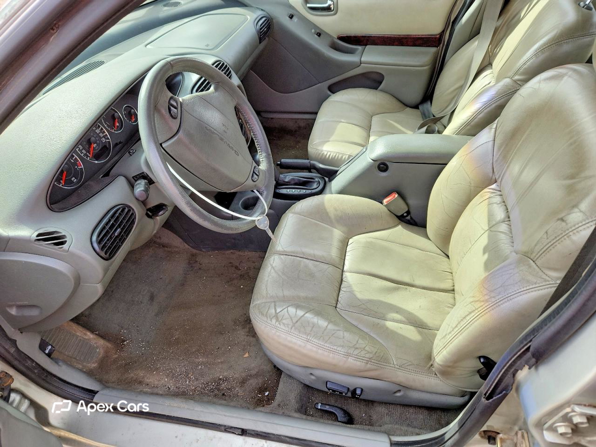 Chrysler Cirrus 2000