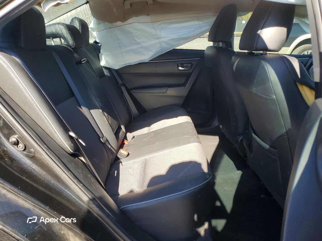 Toyota Corolla 2015